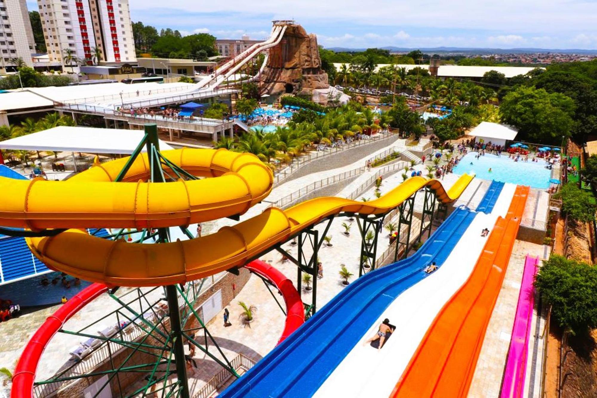Piazza diRoma - cortesia Park diRoma, splash e Slide - com roupa de cama e banho Caldas Novas Exterior foto
