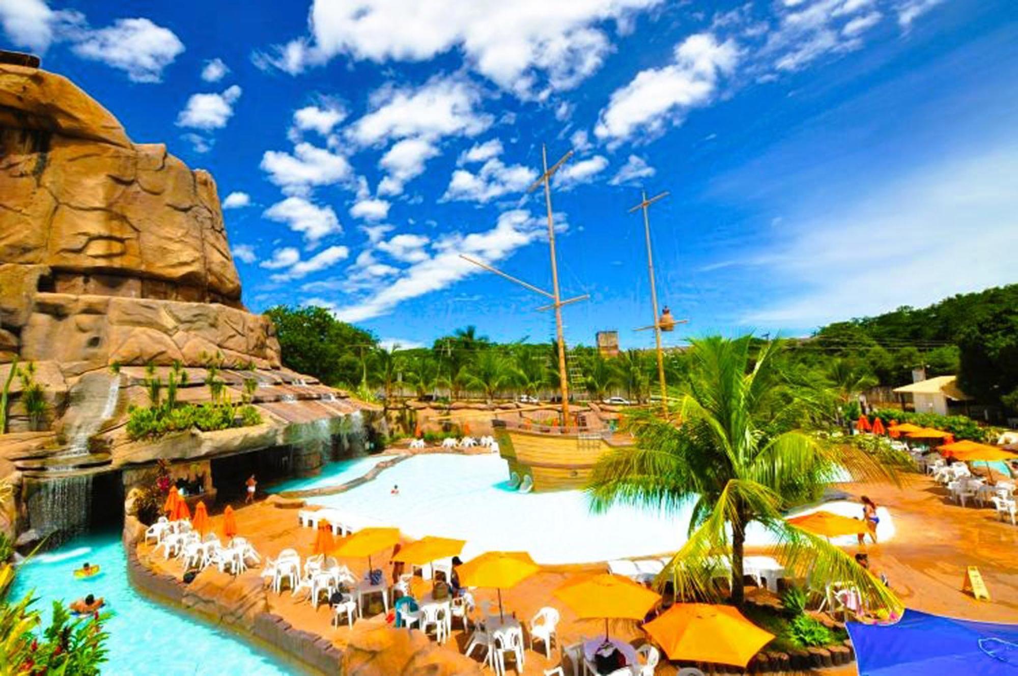 Piazza diRoma - cortesia Park diRoma, splash e Slide - com roupa de cama e banho Caldas Novas Exterior foto