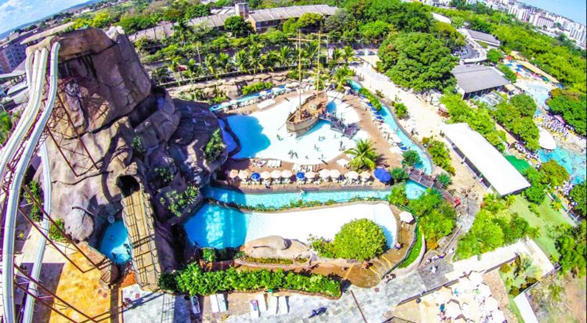 Piazza diRoma - cortesia Park diRoma, splash e Slide - com roupa de cama e banho Caldas Novas Exterior foto