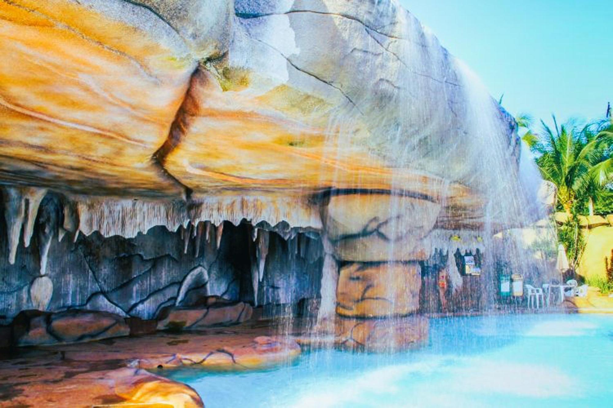 Piazza diRoma - cortesia Park diRoma, splash e Slide - com roupa de cama e banho Caldas Novas Exterior foto